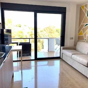 Apartamento Villaescondidaapartamento En Con Vista Abierta Al Mar, Málaga