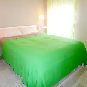 Enjoy Apart. Centro Y Playa Cervantes Appartamento