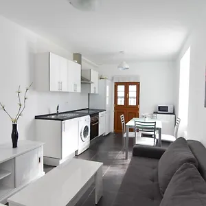 Precioso 4 En Apartamento Liencres